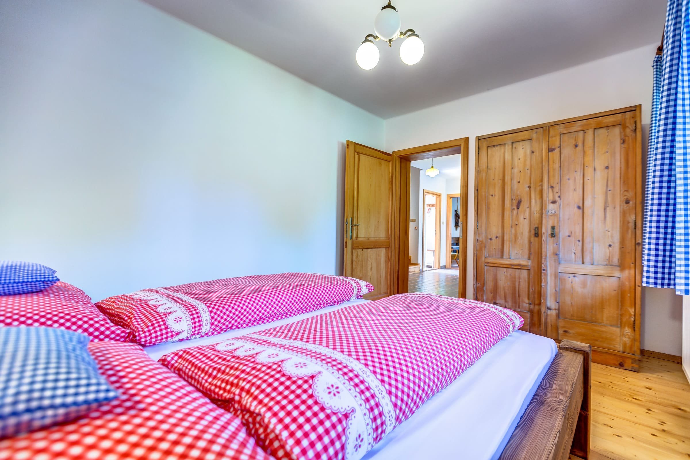 Malebná chaloupka pod Krakonošovem