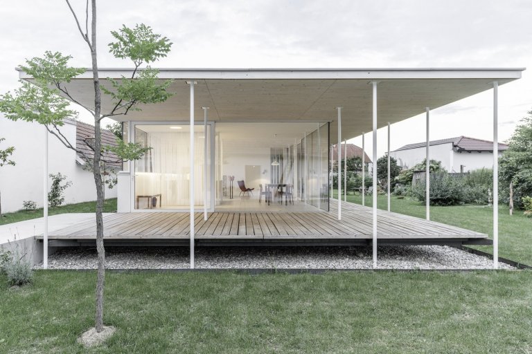Obytný pavilon s ateliérem