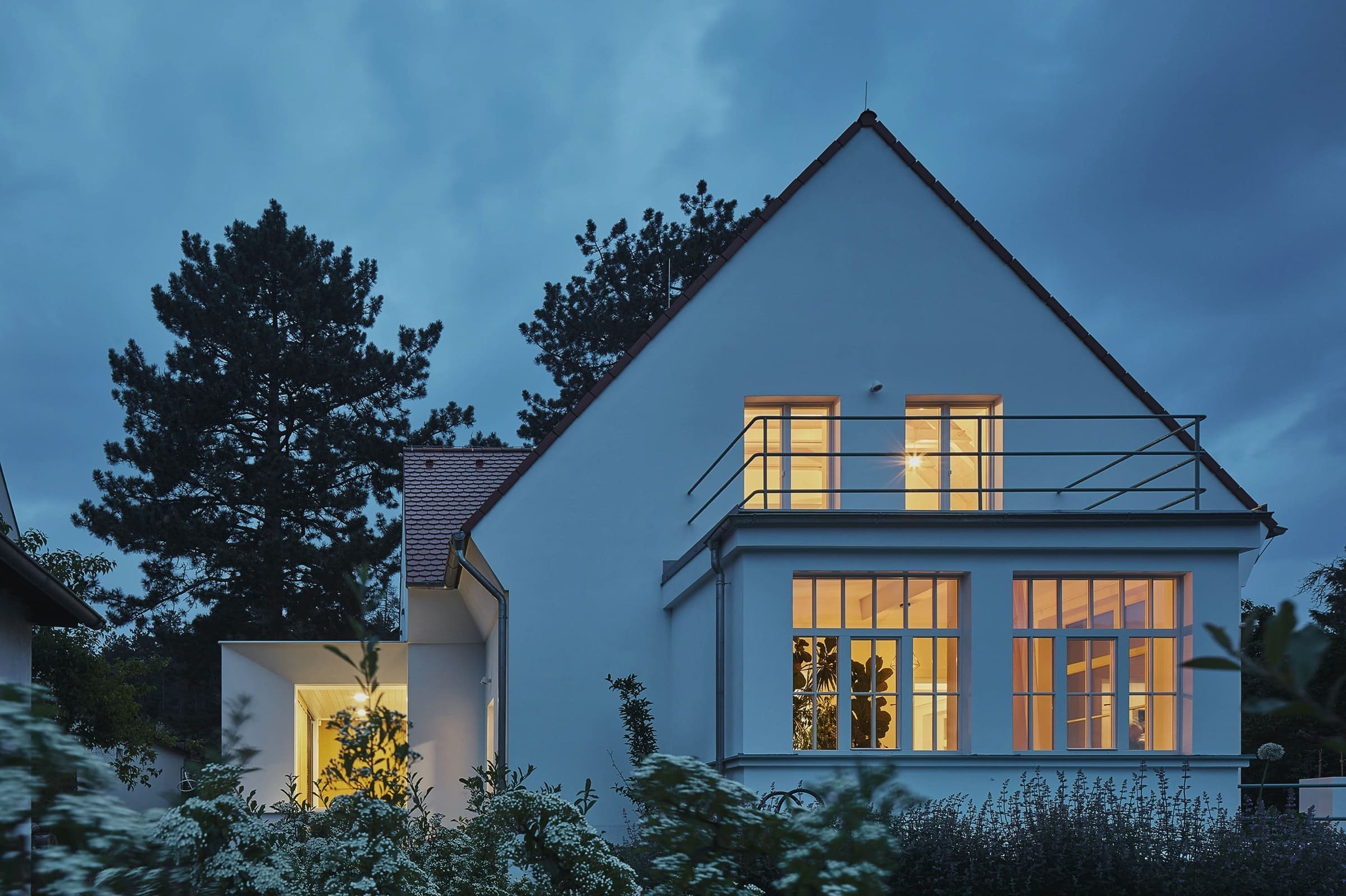 Rekonstrukce prvorepublikové vily s fontánou