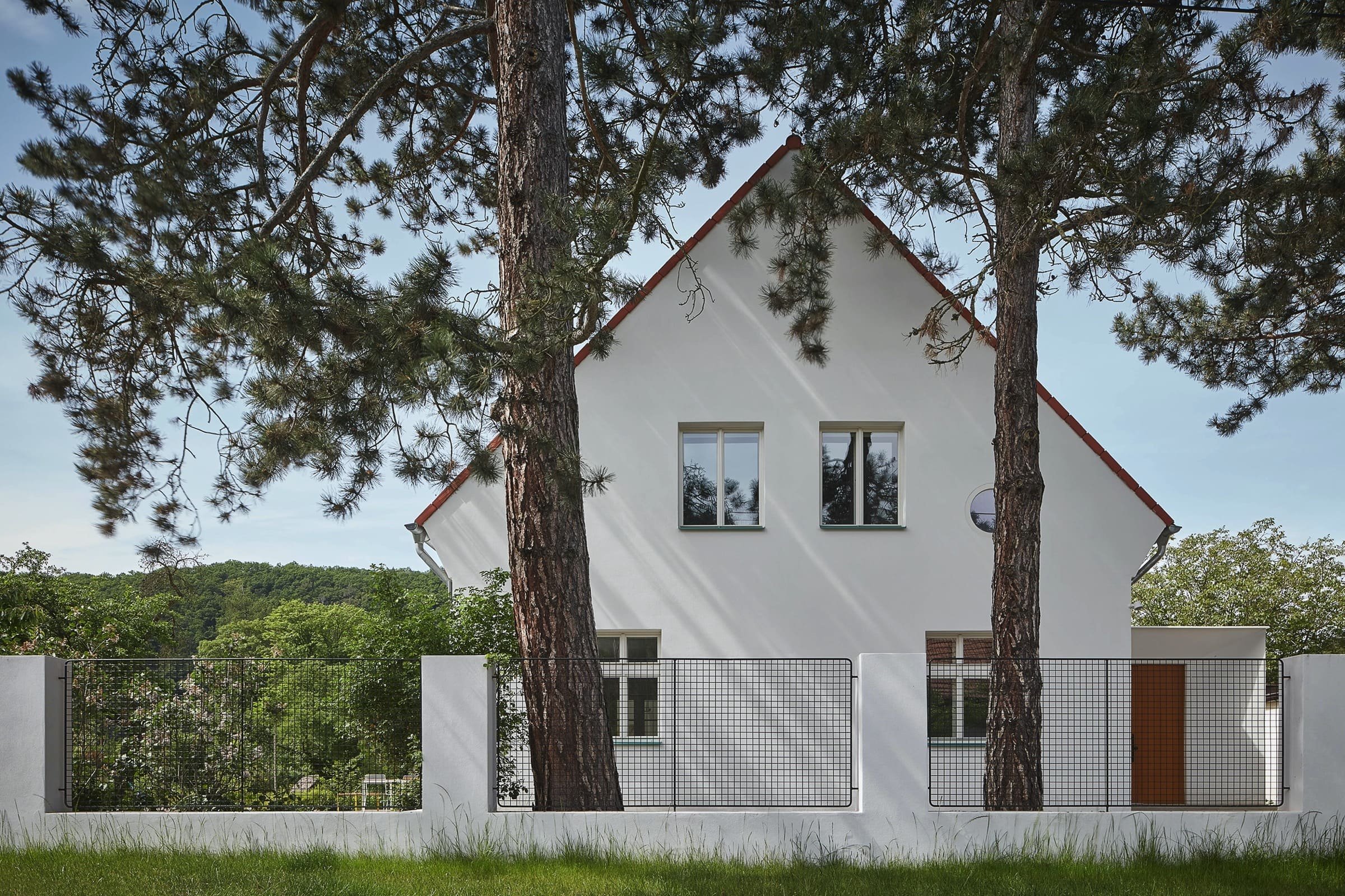 Rekonstrukce prvorepublikové vily s fontánou