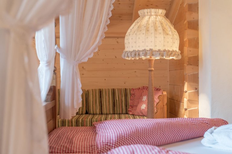 Tradiční alpská roubenka s moderní tváří