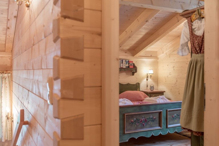Tradiční alpská roubenka s moderní tváří