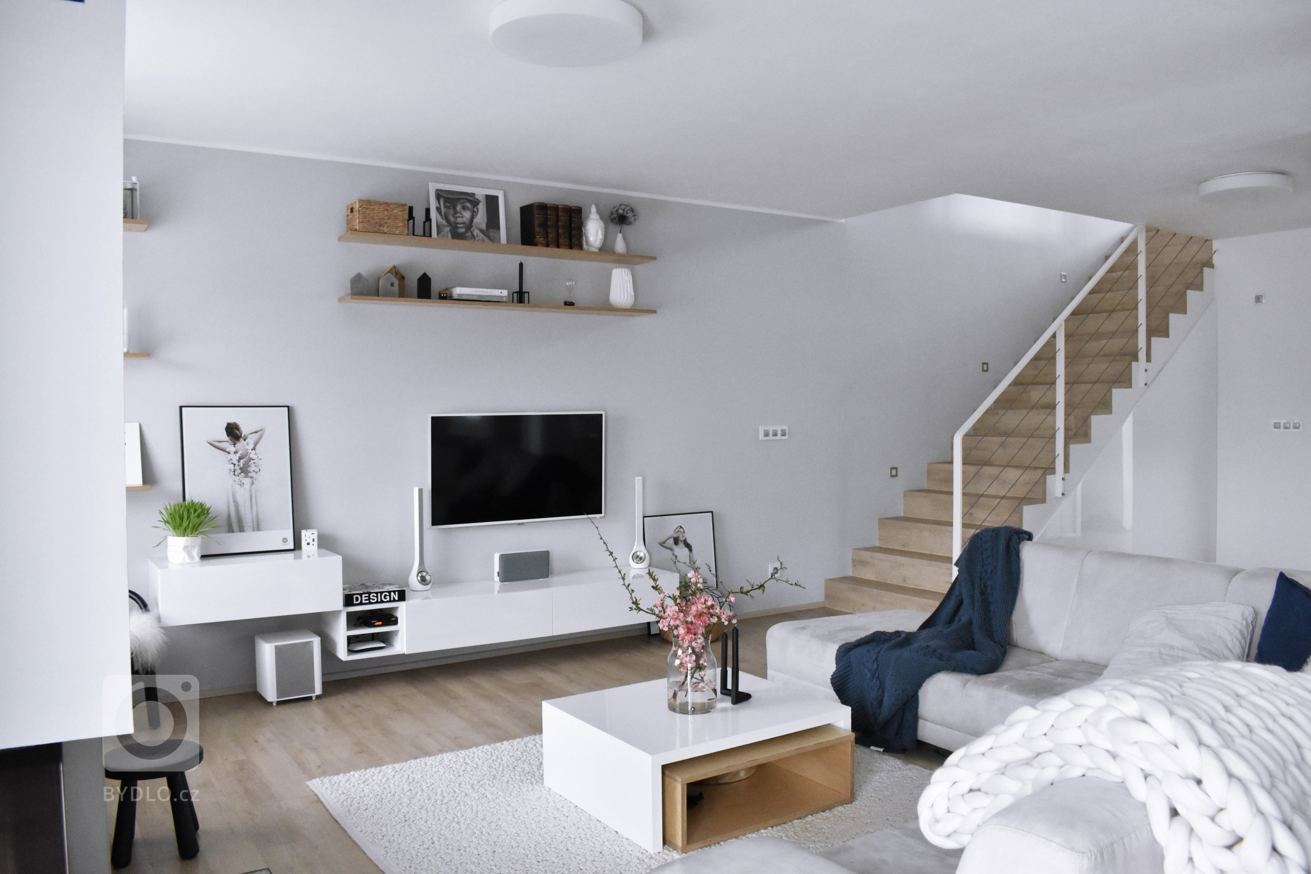 Skandinávský styl bydlení si v&nbsp;poslední době získává stále více příznivců i&nbsp;v&nbsp;našich zeměpisných šířkách. Světlý a&nbsp;vzdušný styl učaroval i…