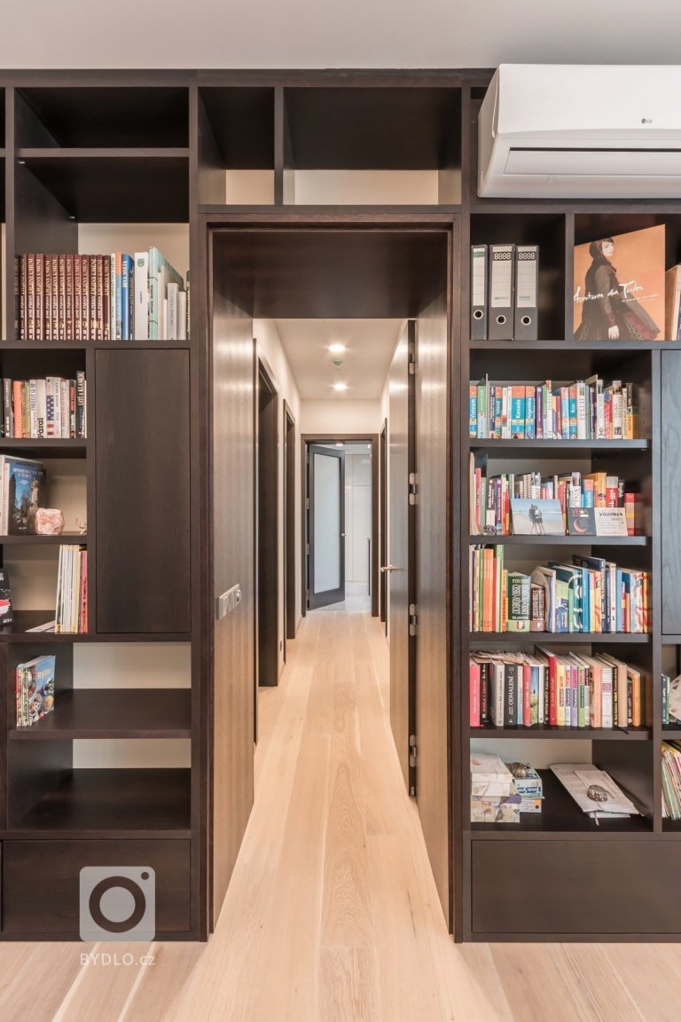 add picture to album