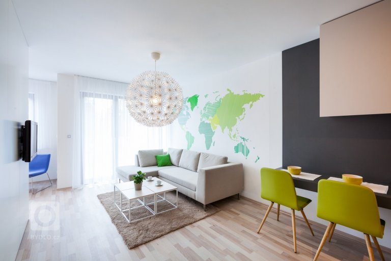 add picture to album