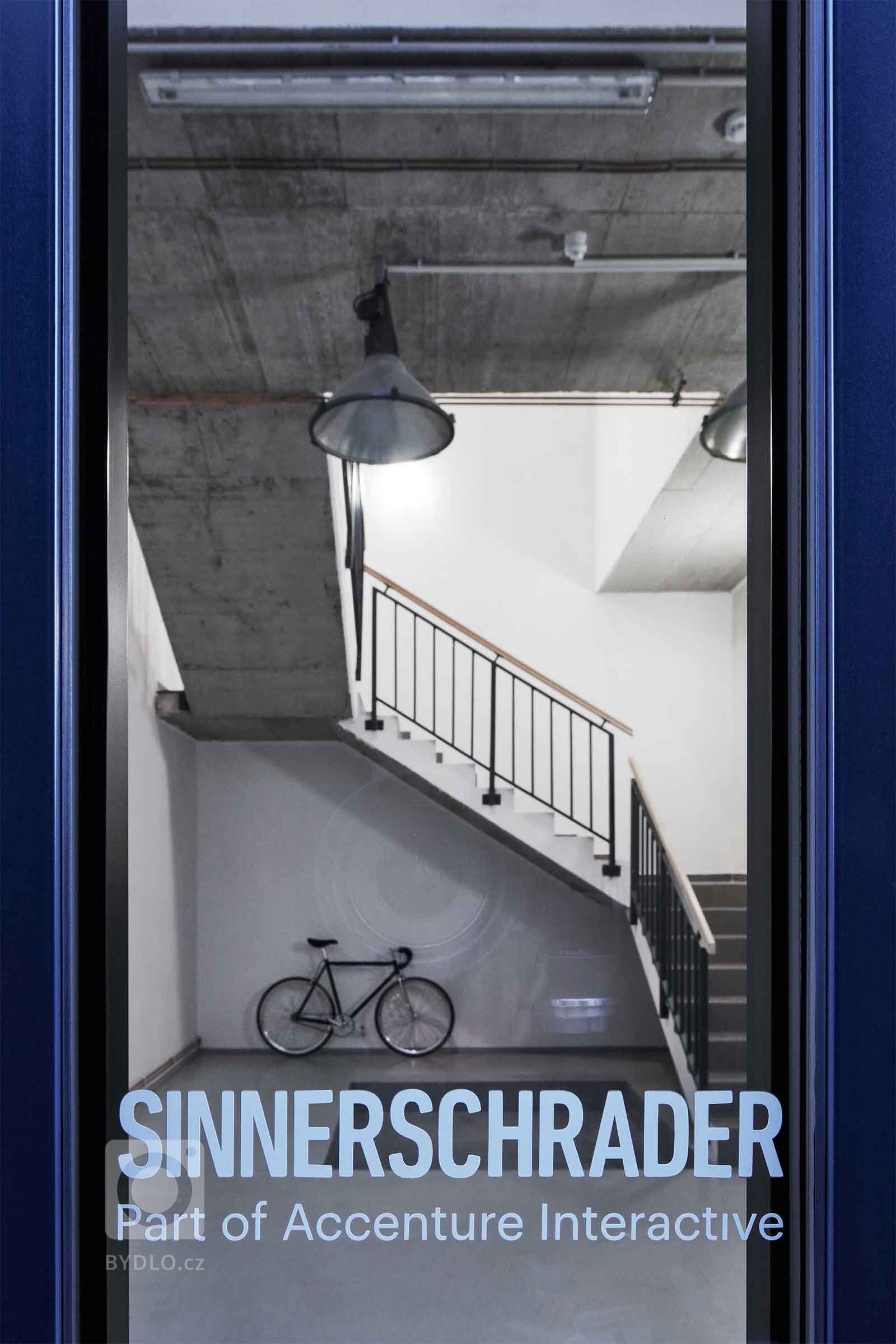 Ocenění Kanceláře roku 2018


Jak skloubit německou preciznost a českou živelnost? Nové administrativní prostory pro pražskou pobočku jedné z největších…