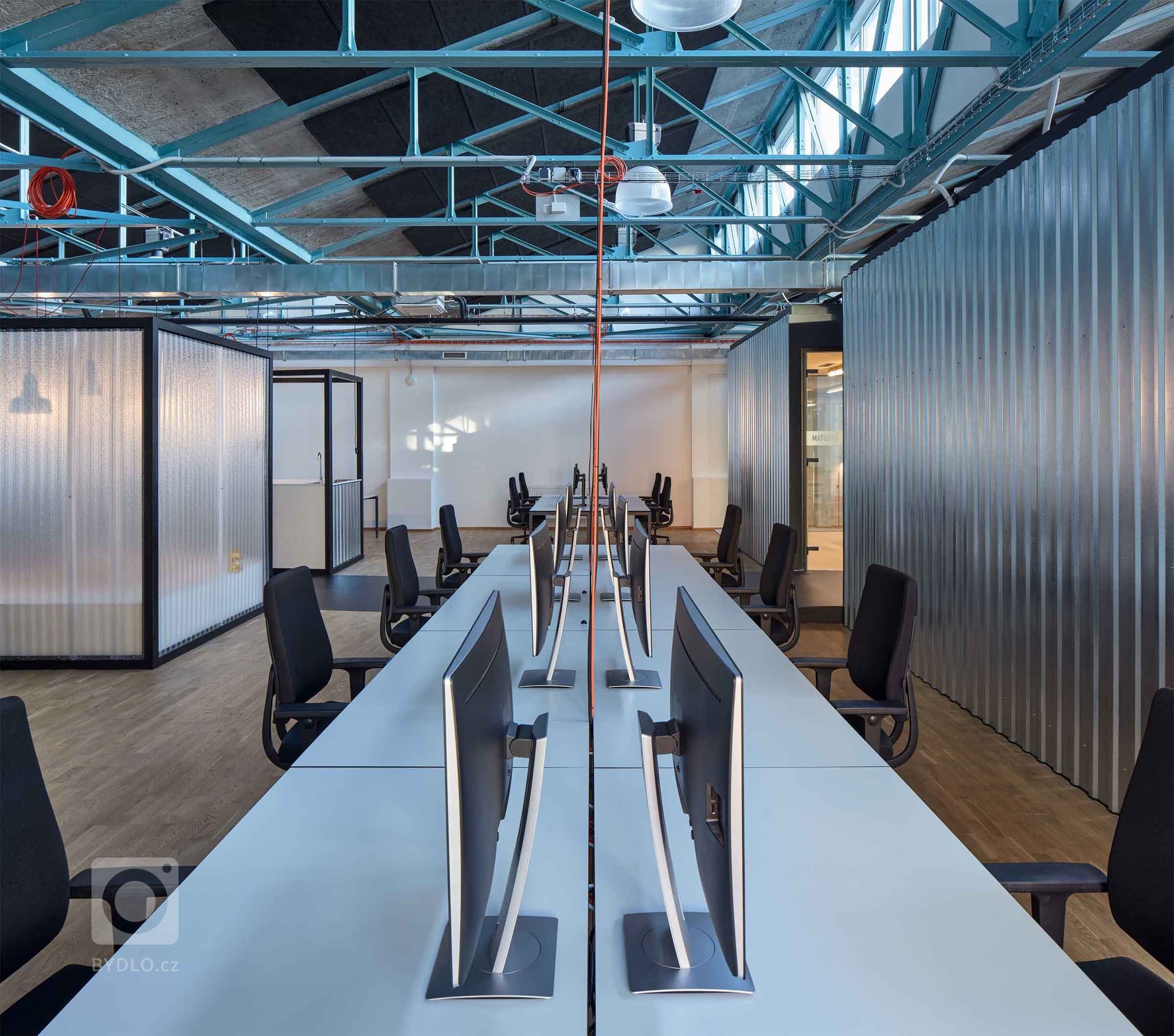 Ocenění Kanceláře roku 2018


Jak skloubit německou preciznost a českou živelnost? Nové administrativní prostory pro pražskou pobočku jedné z největších…