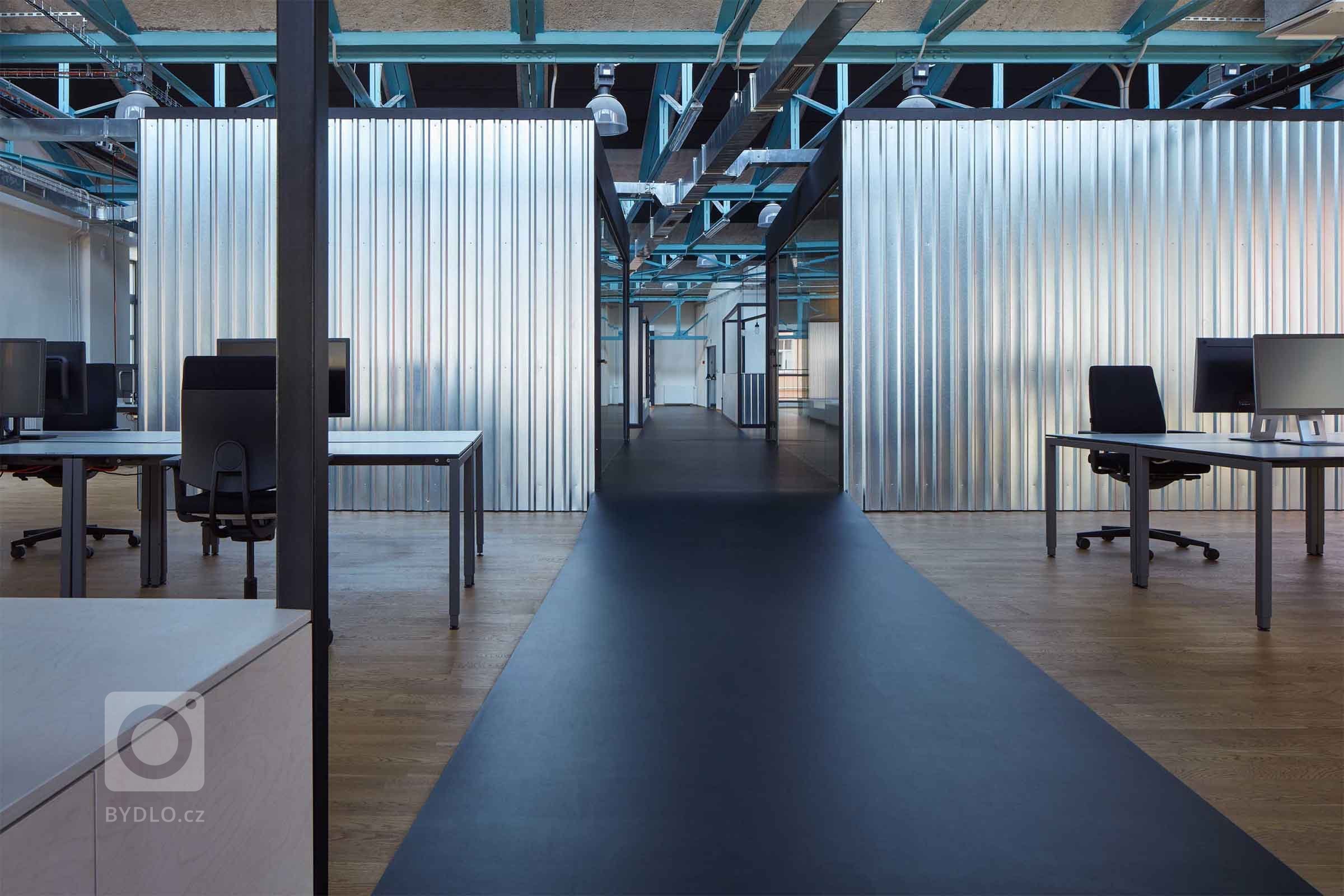 Ocenění Kanceláře roku 2018


Jak skloubit německou preciznost a českou živelnost? Nové administrativní prostory pro pražskou pobočku jedné z největších…