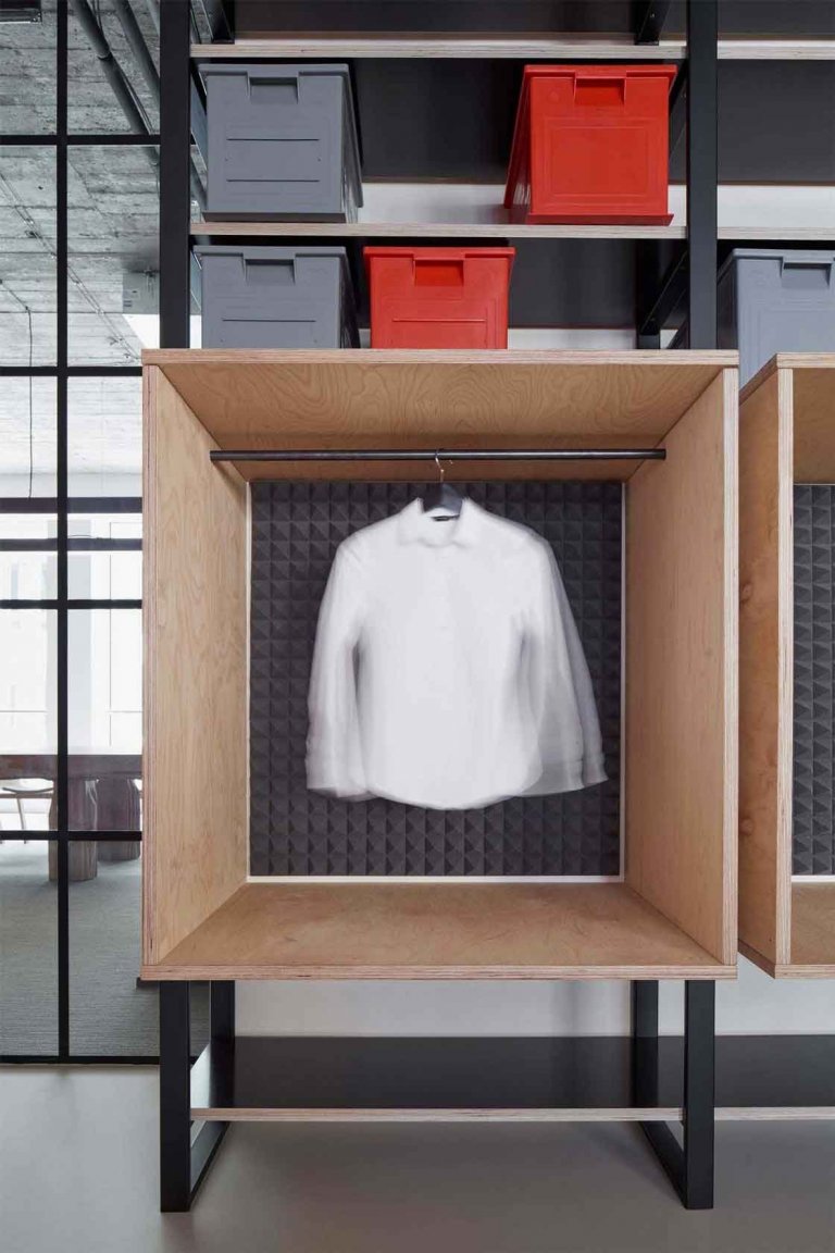 Ocenění Kanceláře roku 2017

Přestěhovat za pouhé tři měsíce komunikační agenturu Czech Promotion ze slavné Winternitzovy vily do nerekonstruovaných prostor…