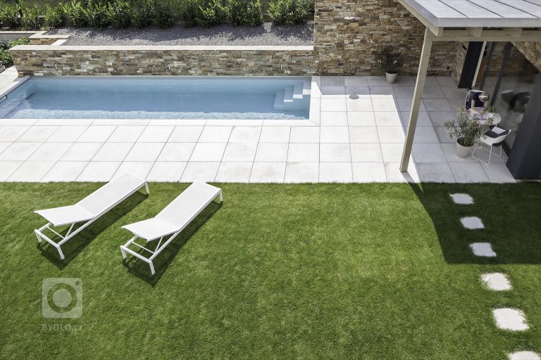 add picture to album