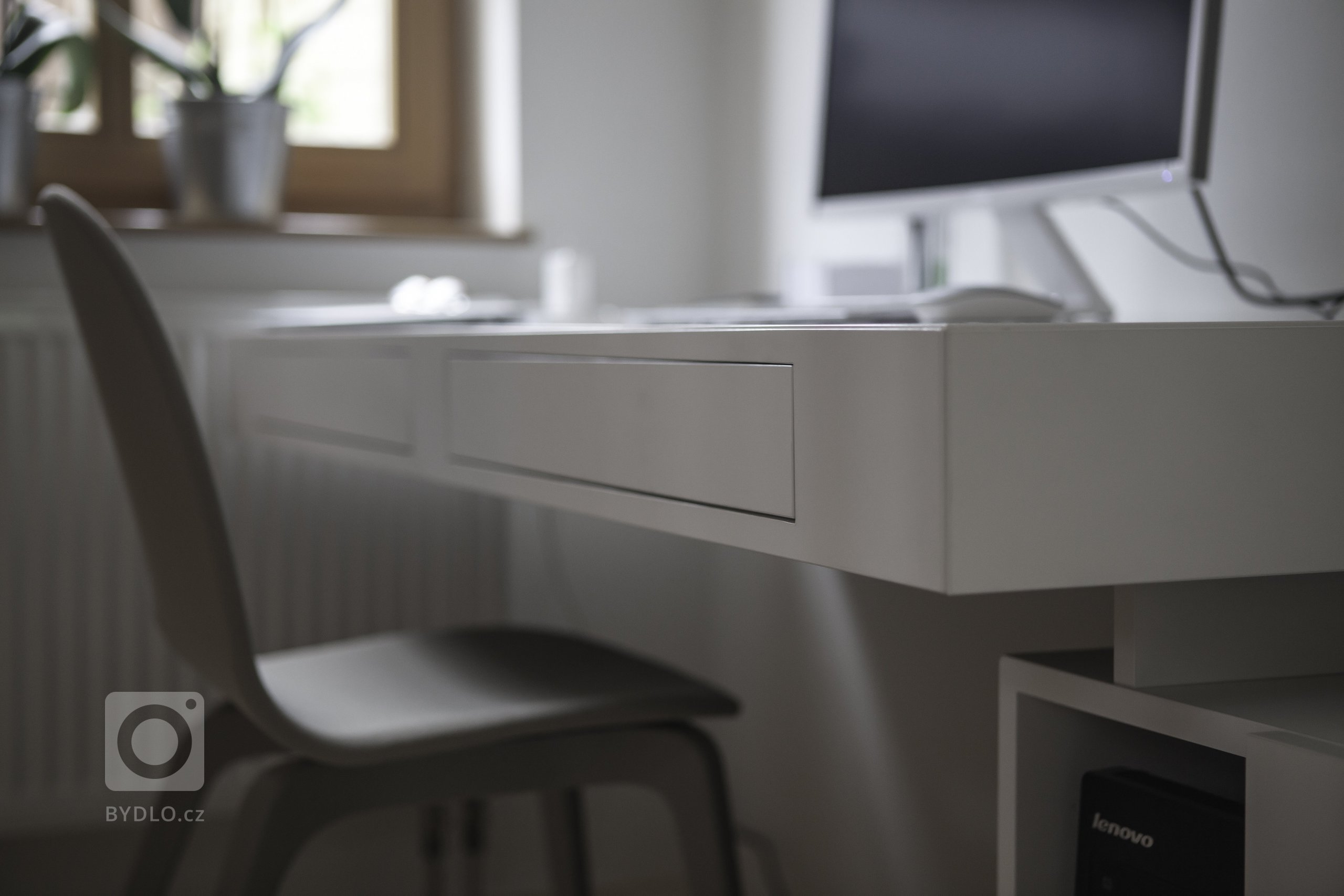 Vše začalo požadavkem na nábytek do koupelny. Nakonec LE BON navrhl a realizoval kompletní interiér. Protože v tomto domě byla už řada prvků, jako podlahy,…