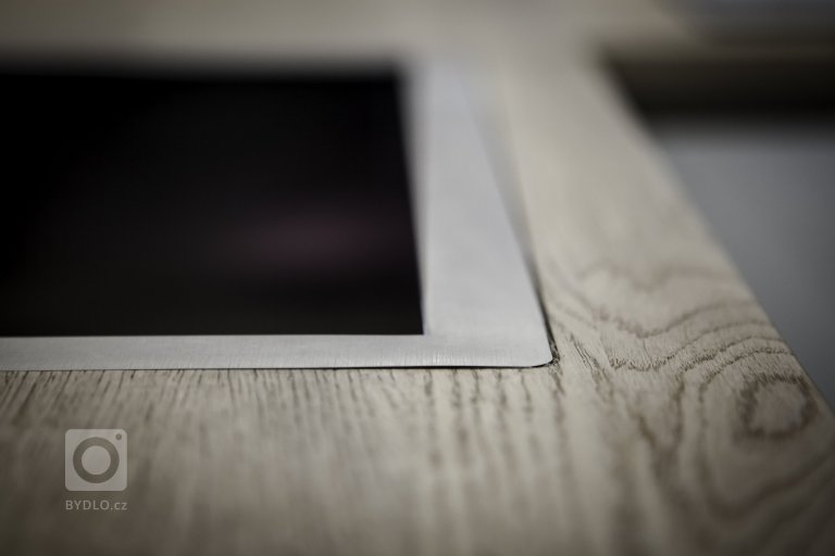 add picture to album