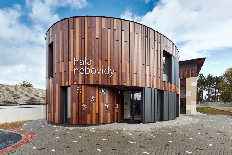Sportovní a společenská hala Nebovidy u Brna
