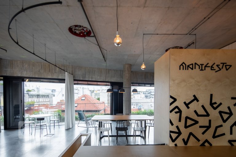 add picture to album