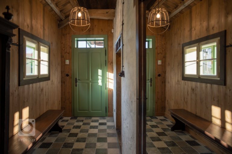 add picture to album