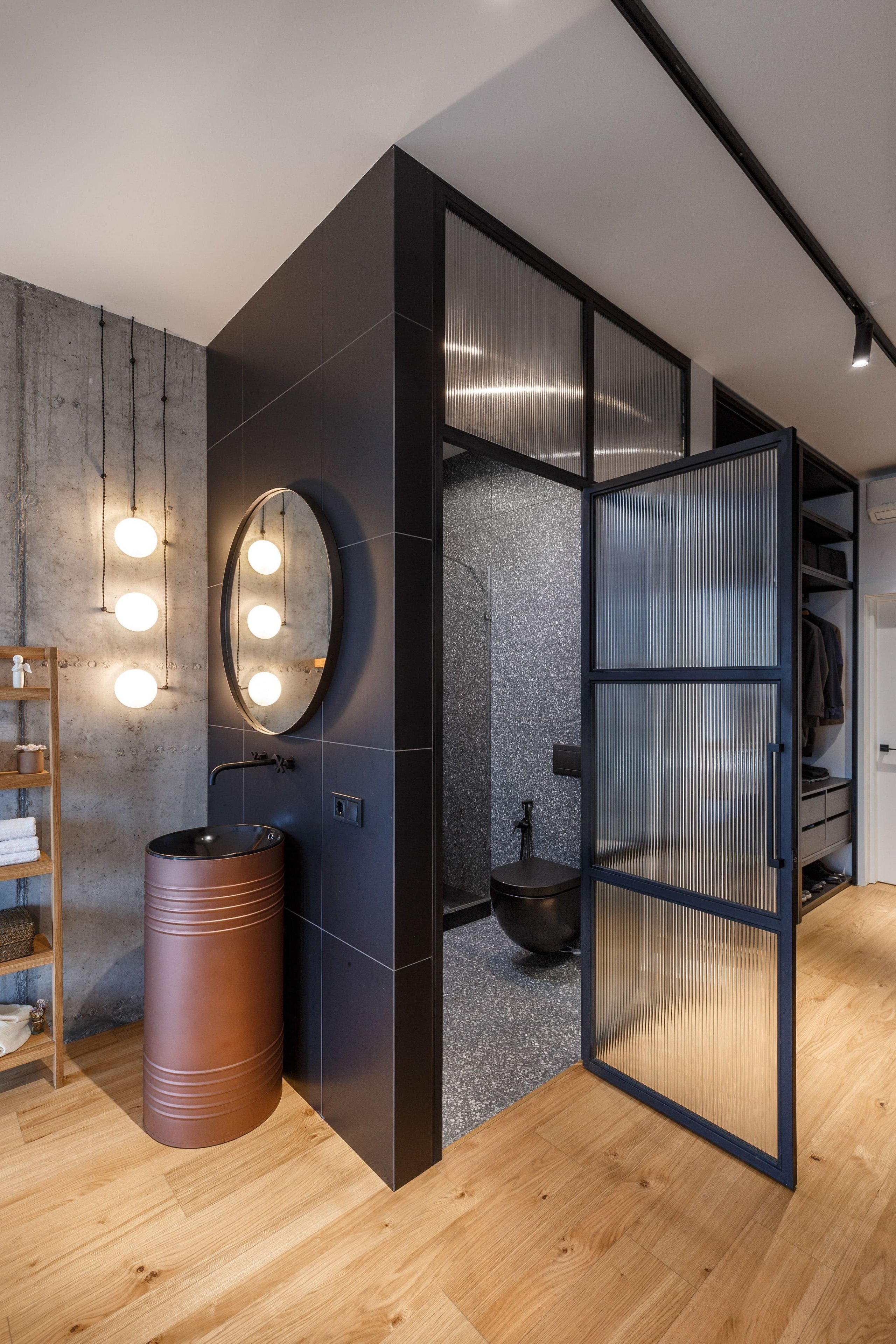 Beton a dřevo v interiéru jdou skvěle dohromady