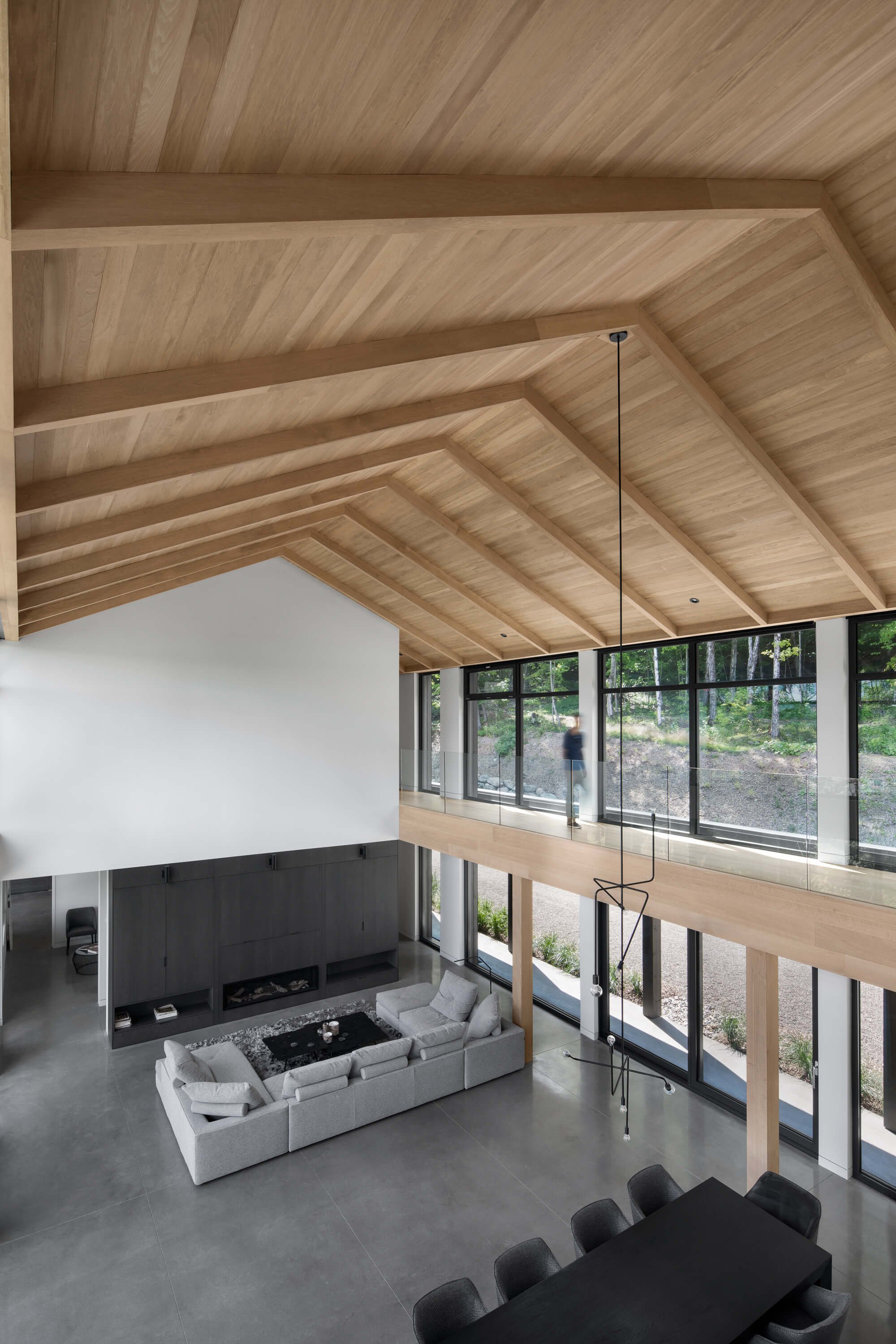 Dům uprostřed kanadské přírody