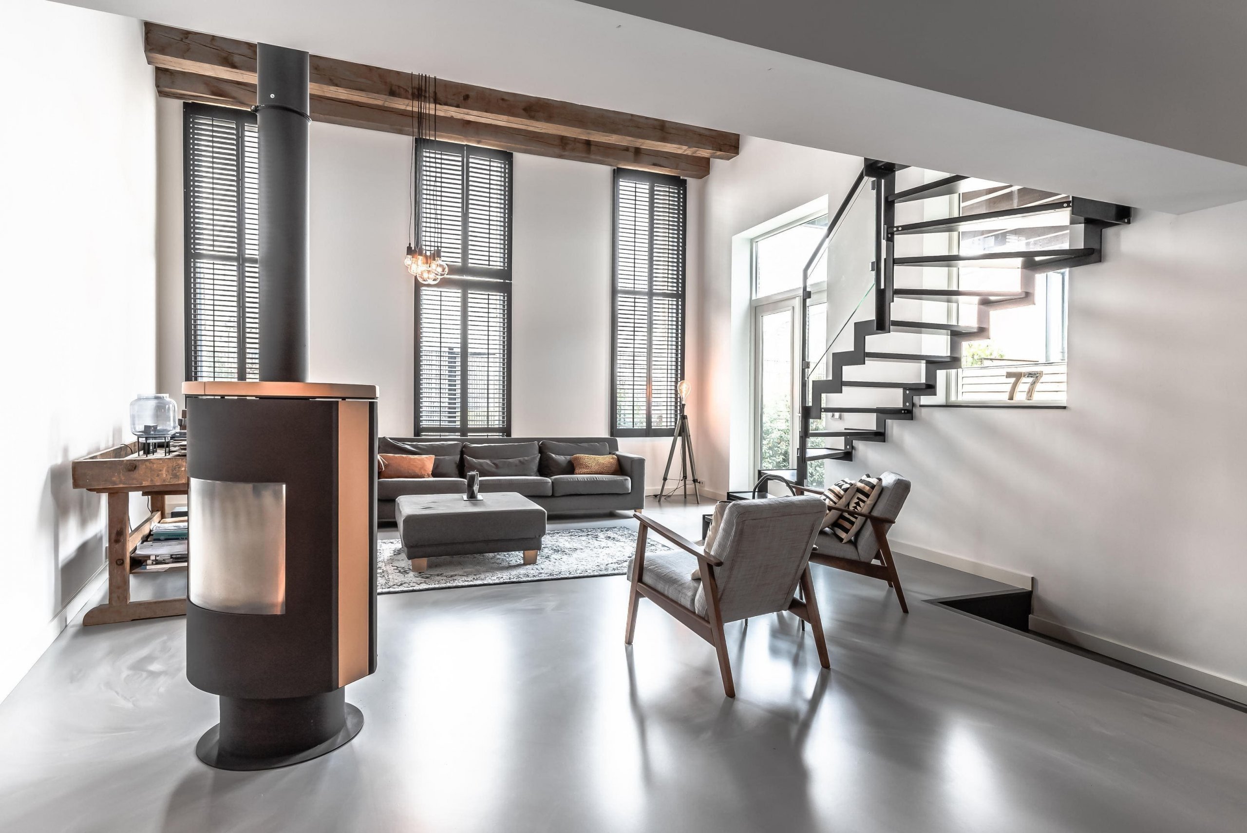 Industriální styl se těší stále velké oblibě