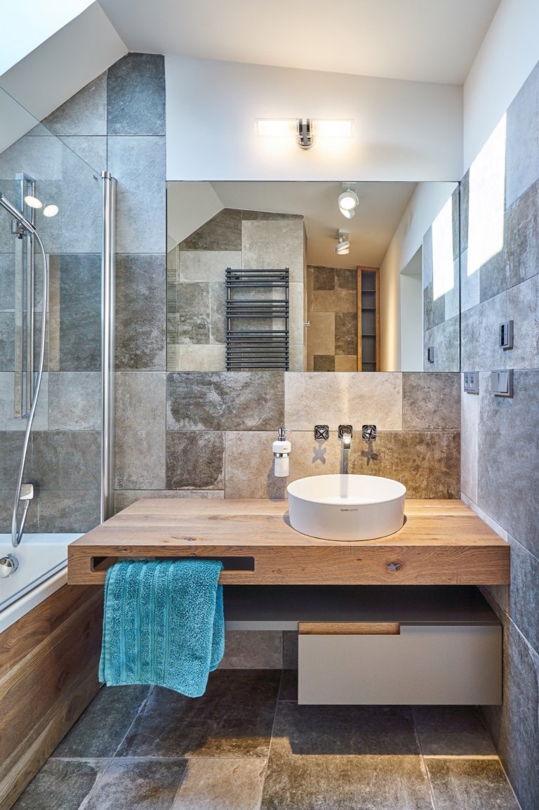 Rekonstrukce staré chalupy v Podkrkonoší