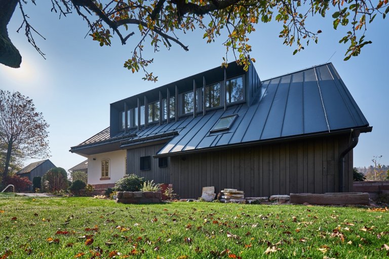 Rekonstrukce staré chalupy v Podkrkonoší