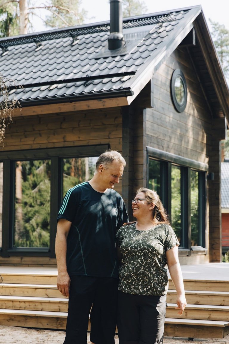 Narodil se jako bájný Phoenix, vstal z popela