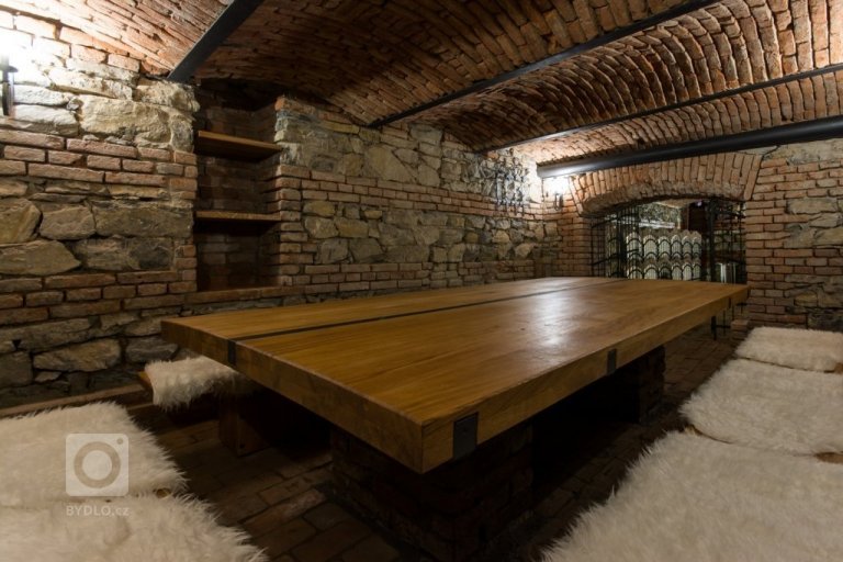 add picture to album