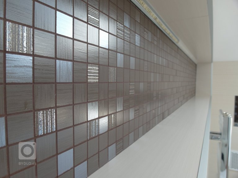 add picture to album