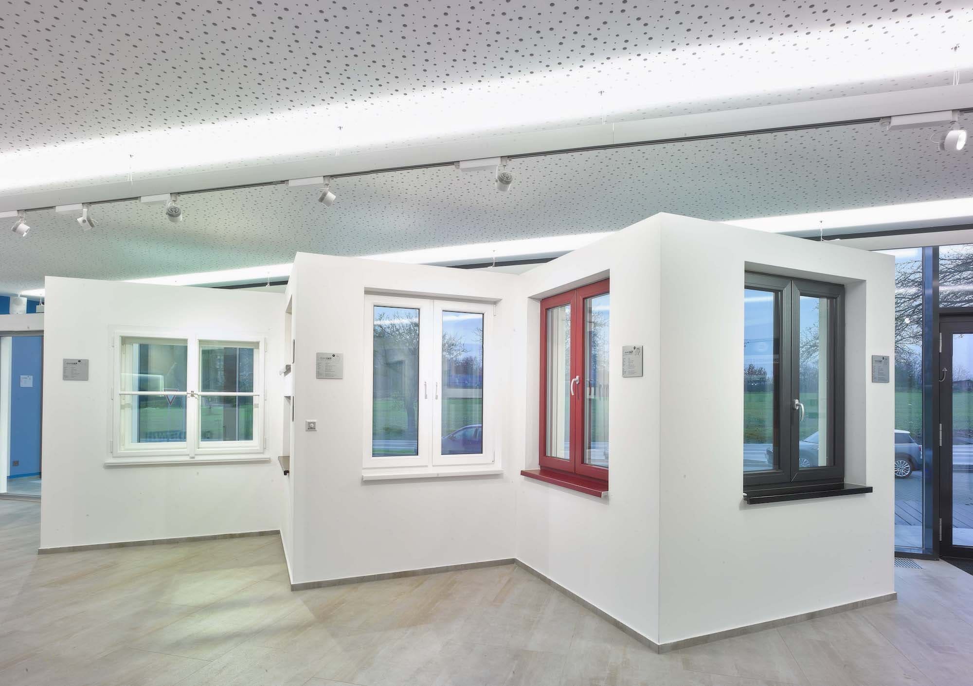 Okna a dveře „naživo“ v showroomu