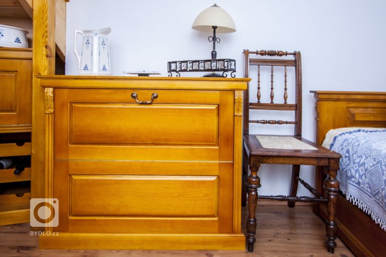 add picture to album