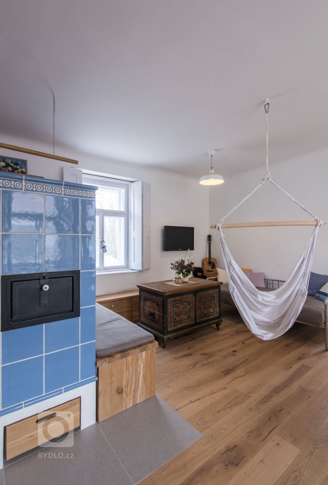 Představujeme rekonstrukci obytné části statku, ke kterému má rodina investora silné citové pouto. Cílem projektu bylo zachránit objekt po&nbsp;stavební…