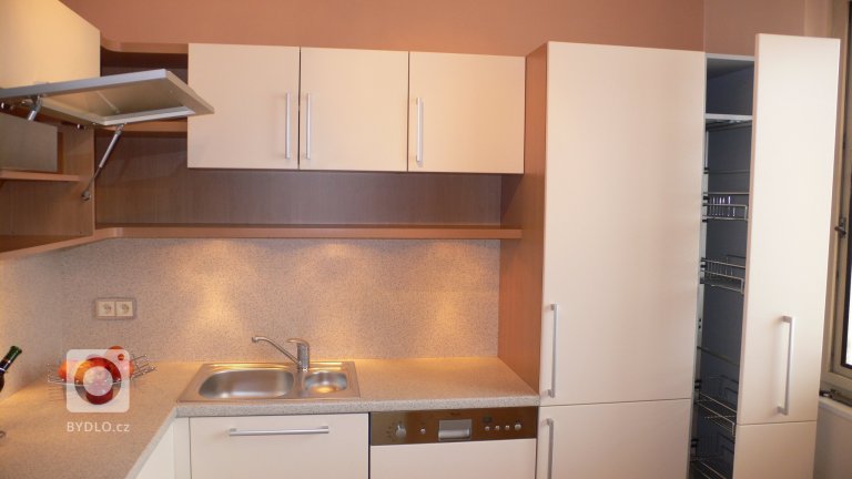 add picture to album