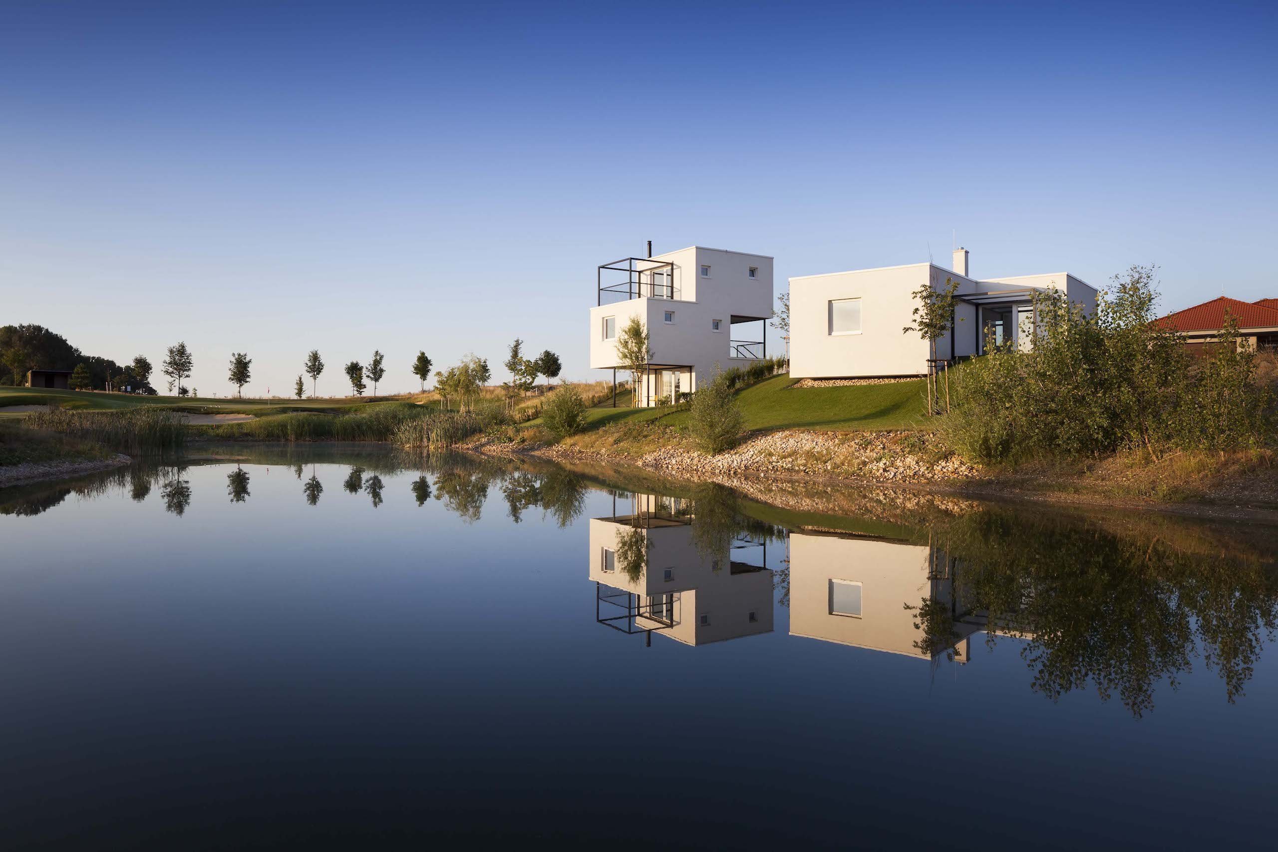 Bydlení uprostřed golfového hřiště