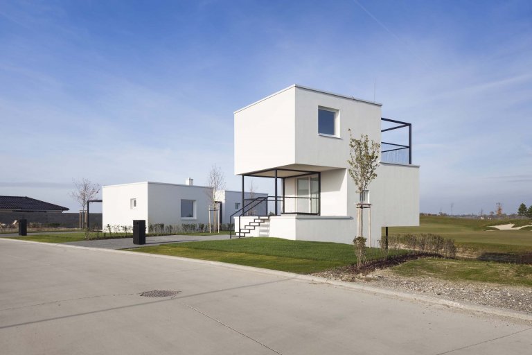 Bydlení uprostřed golfového hřiště