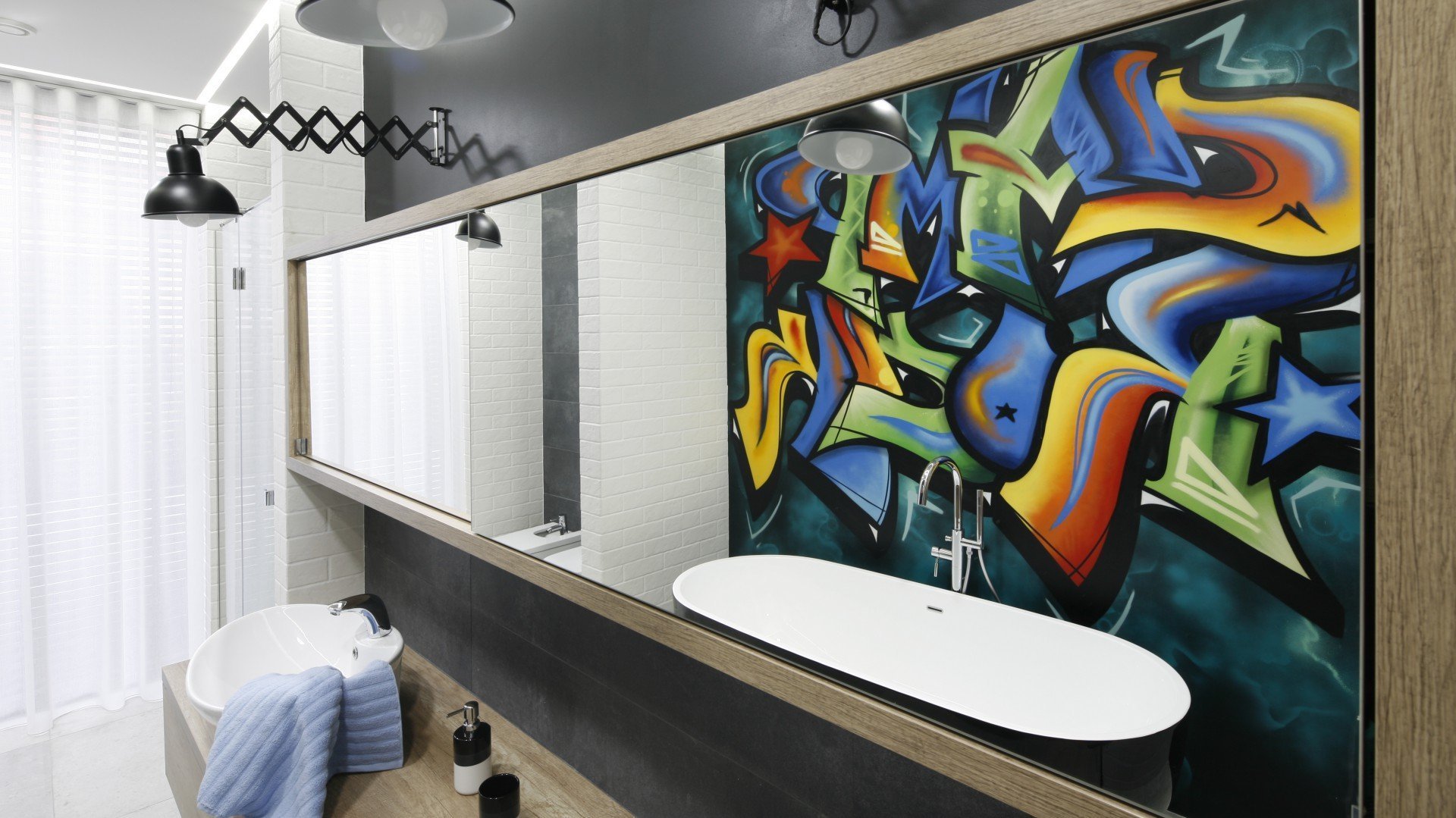 Domov s mechovou stěnou v interiéru