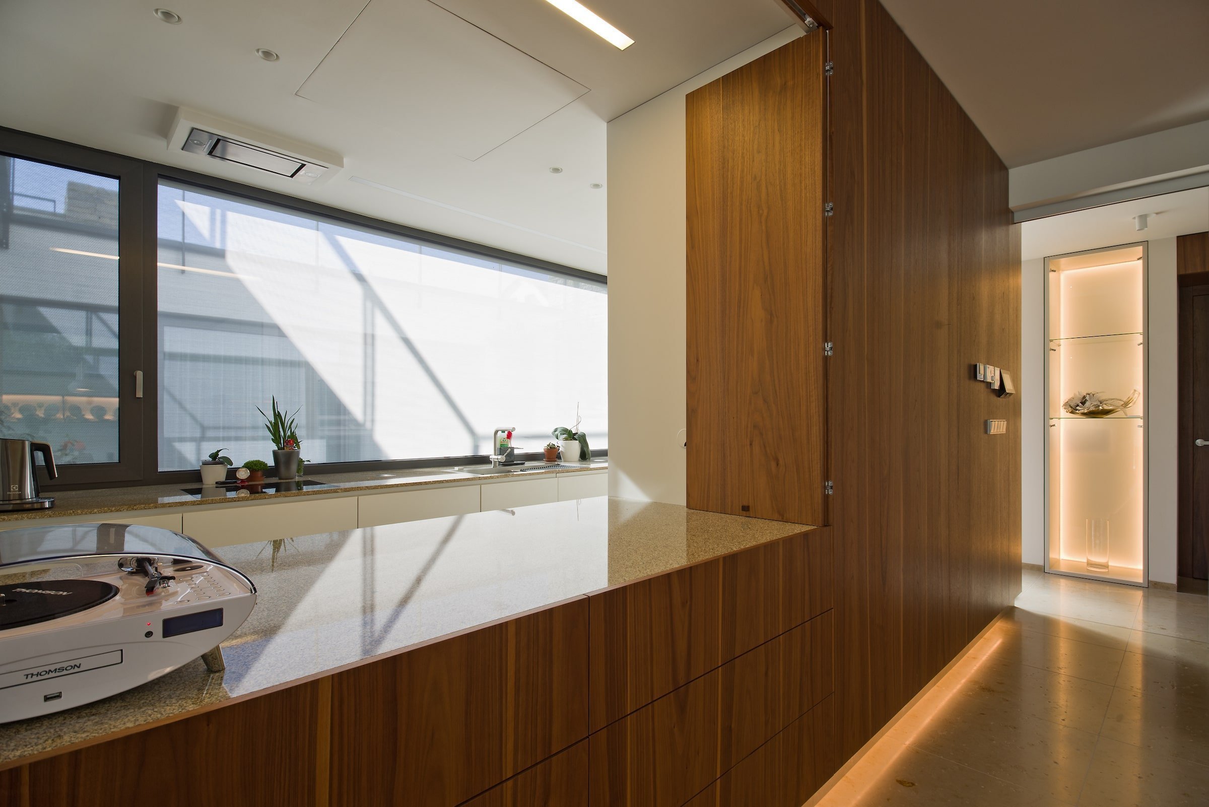 Funkcionalistická vila na skále