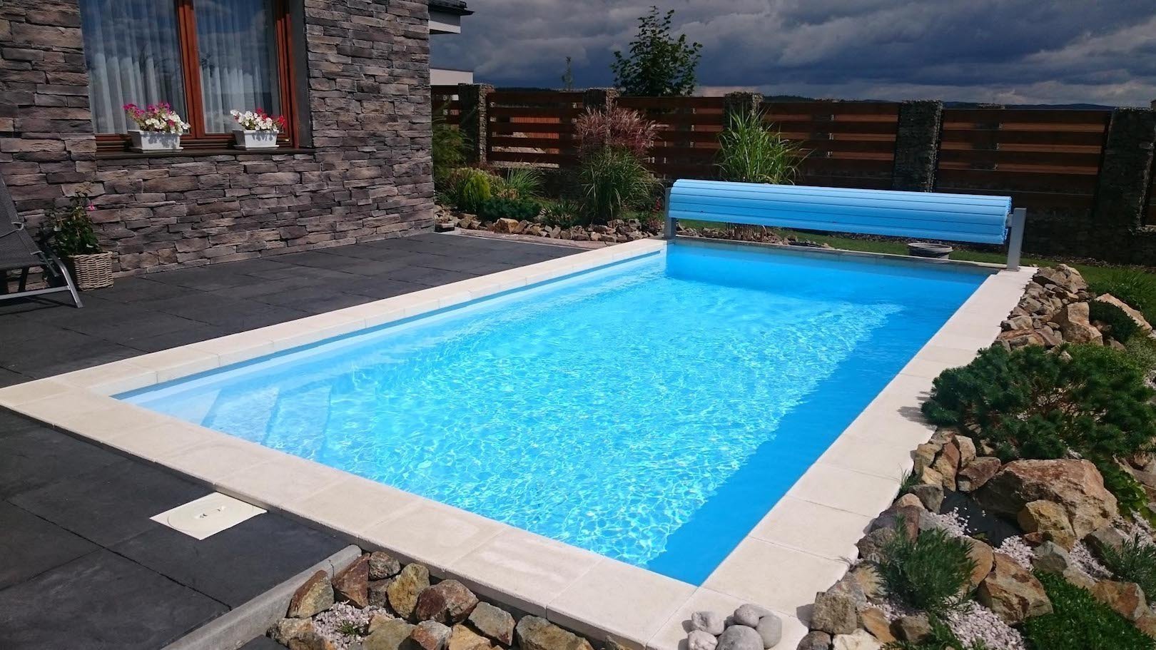 Nadzemní nebo zapuštěný bazén?