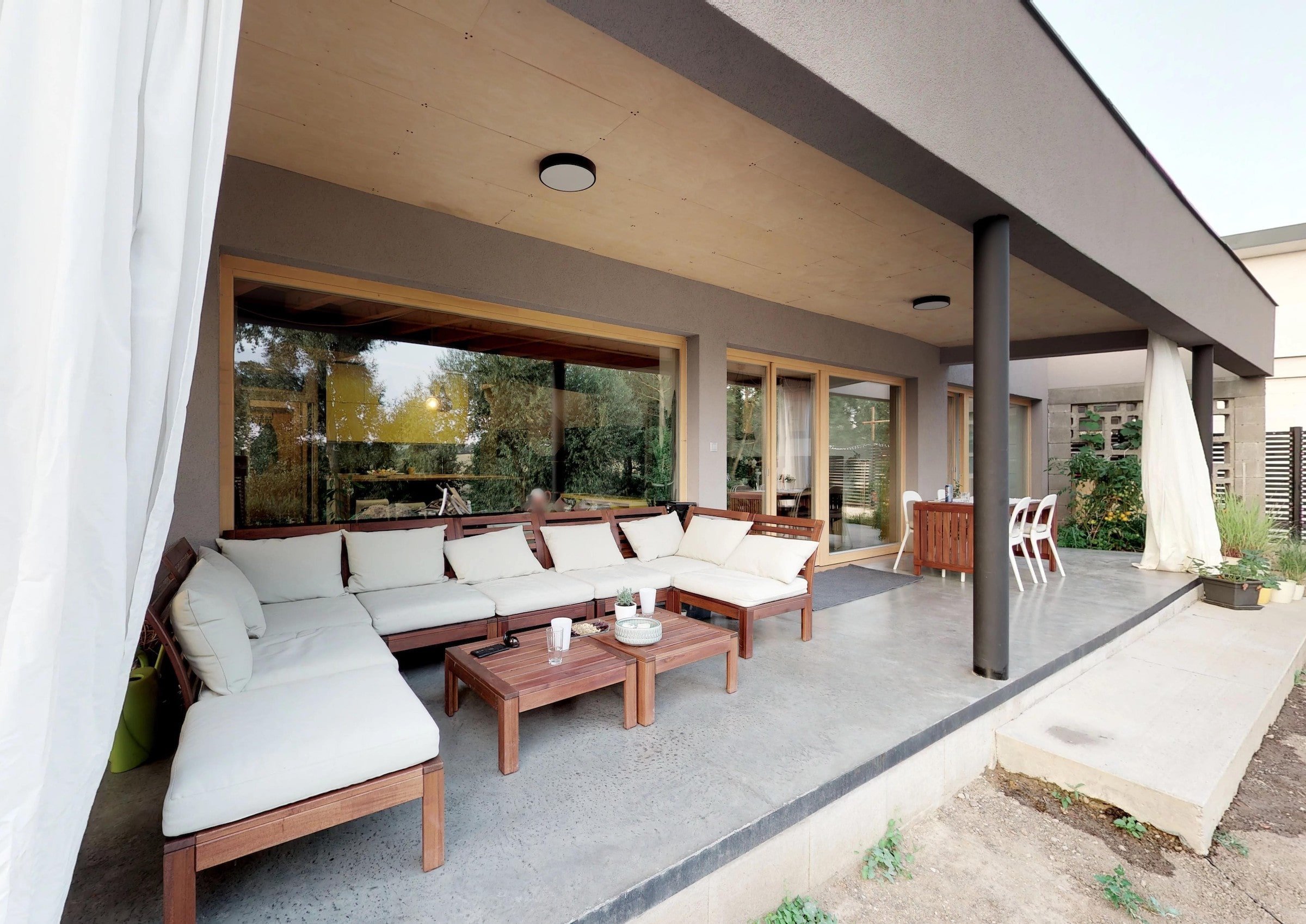 Rodinný dům se světlíkem