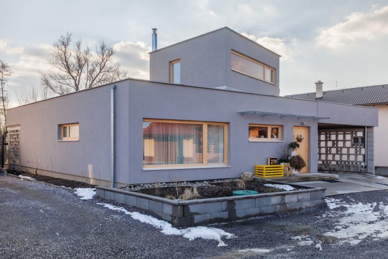 Rodinný dům se světlíkem