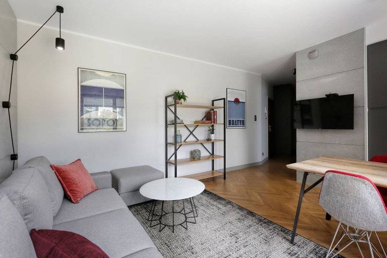 Šedá barva v interiéru není nuda