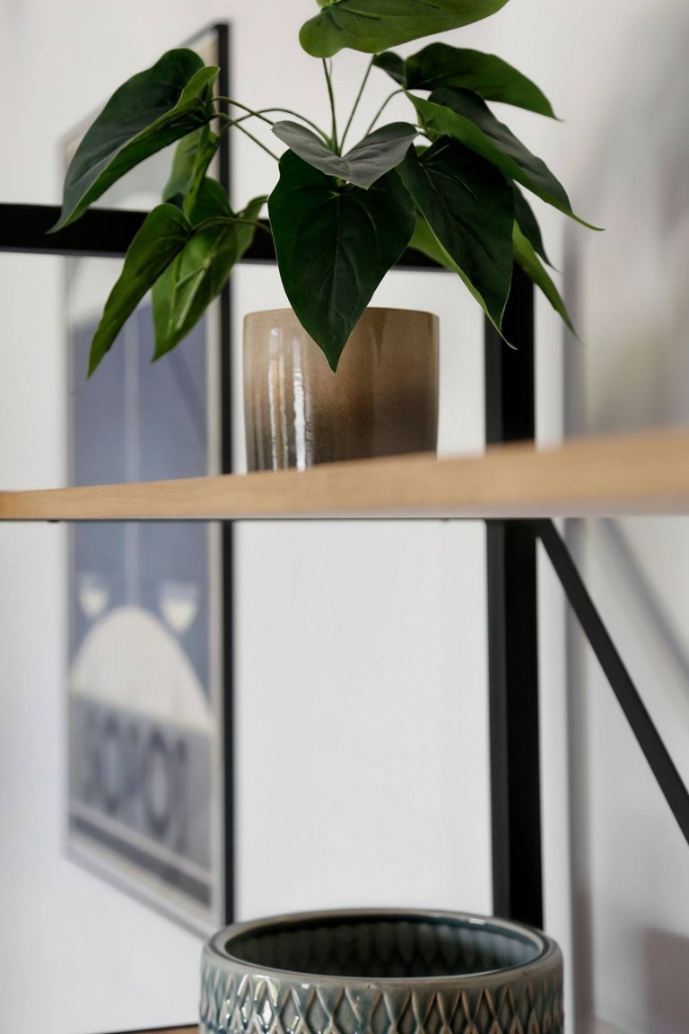 Šedá barva v interiéru není nuda