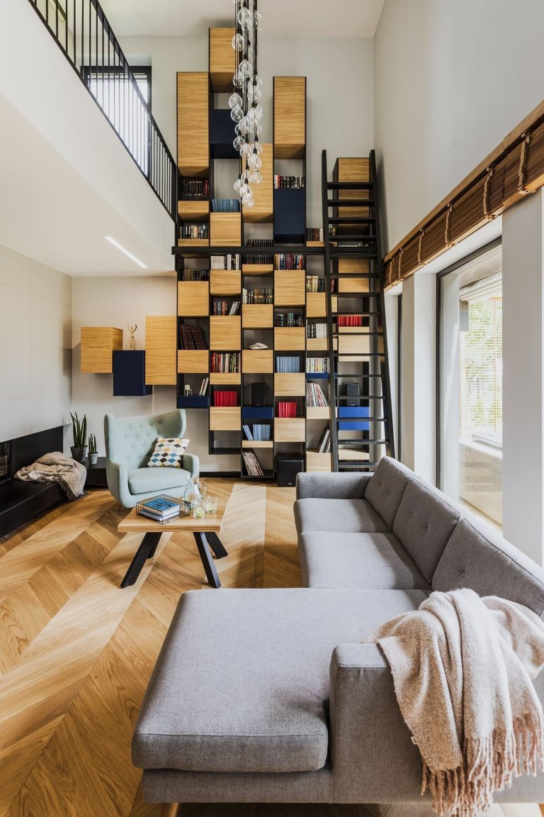 Sen o moderním bydlení v bažinaté krajině