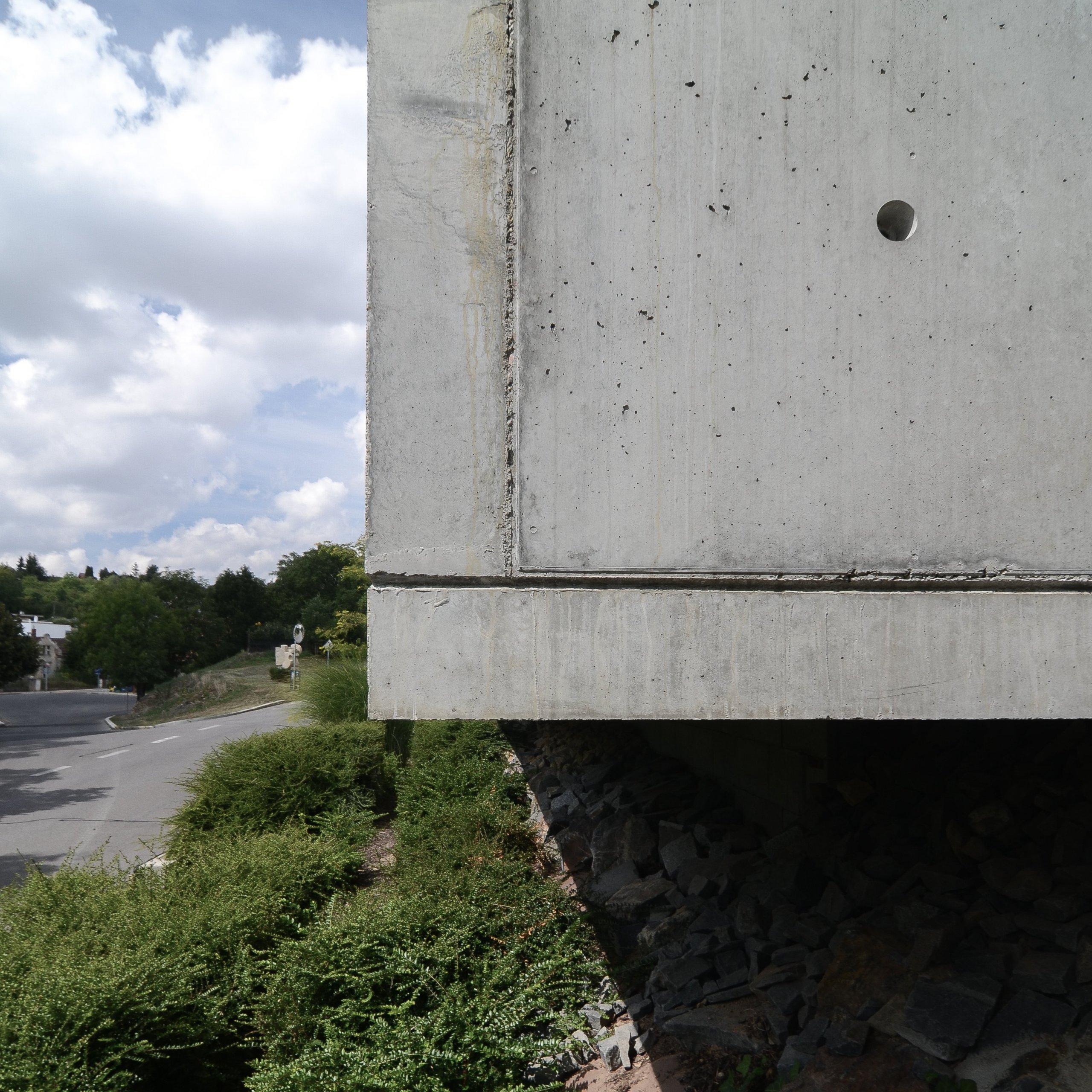 Vila nad vodopádem - Lysolaje