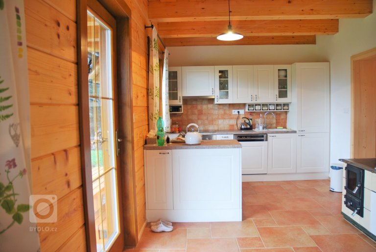 add picture to album