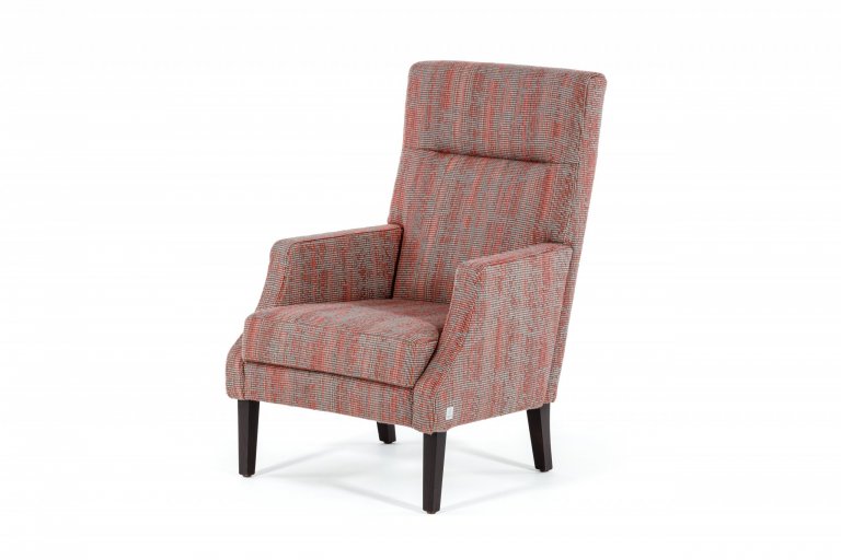 Přidanou hodnotou křesla jsou tři různé varianty jeho provedení -&nbsp;křeslo nízké, křeslo vysoké a ušák. Každé z nich lze vhodně doplnit podnožkou ve stejném…