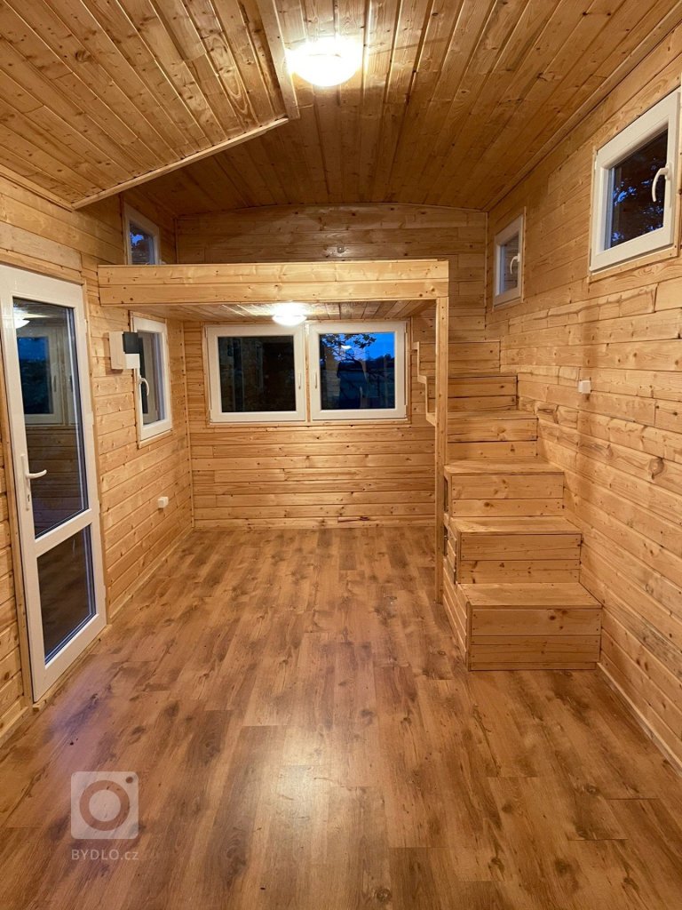 add picture to album