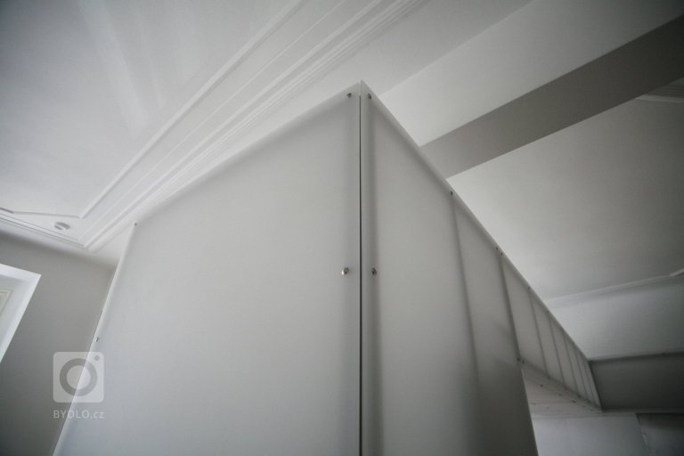 add picture to album