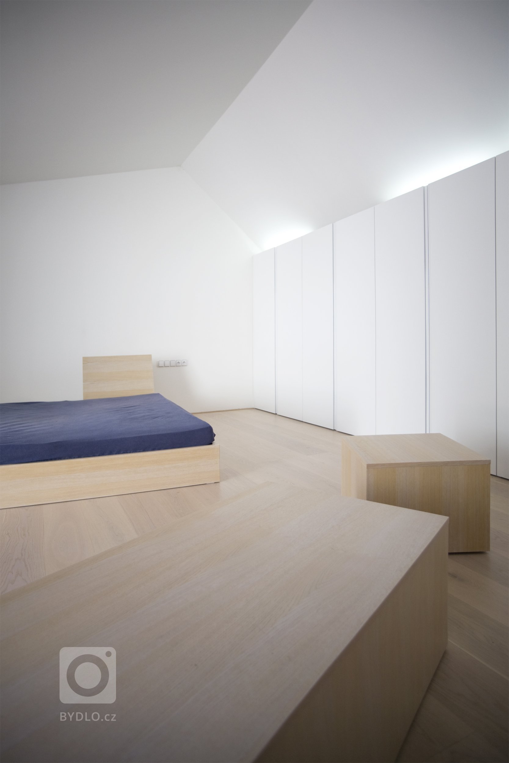 V minulosti klient rekonstruoval dva historické domy v centru města. Po několika letech užívání z jeho strany vznikla potřeba vytvořit separátní přechodné…