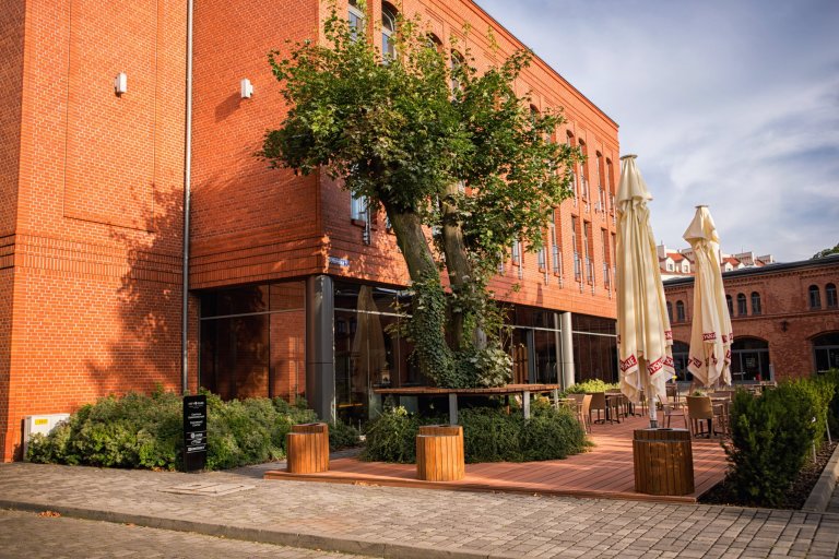 City Park Hotel & Residence