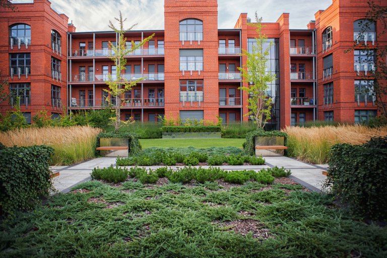 City Park Hotel & Residence