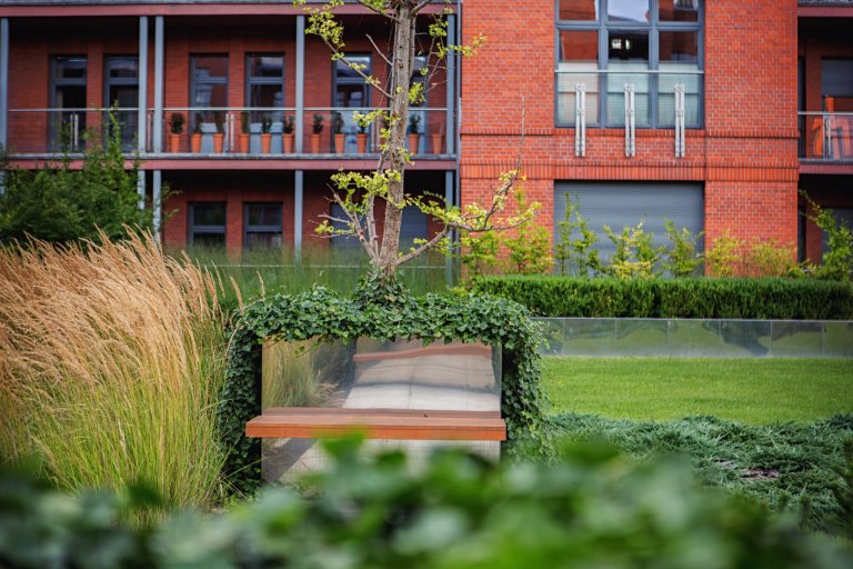 City Park Hotel & Residence